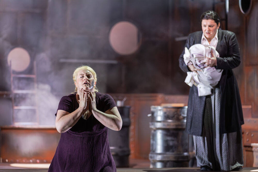 Theater Regensburg Tristan und Isolde